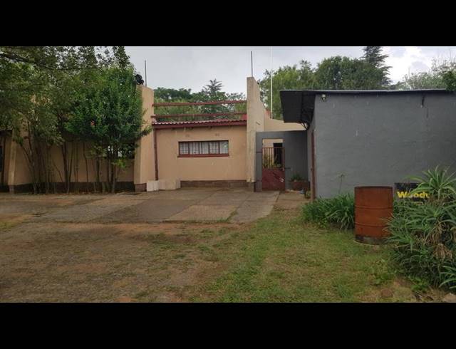 FARM FOR SALE IN THEOVILLE